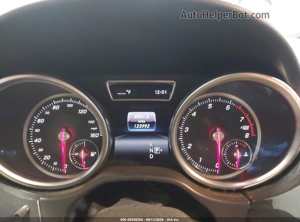 4JGDA5HB5JB068720 2018 MERCEDES-BENZ GLE 350 White Widok tylnych siedzeń