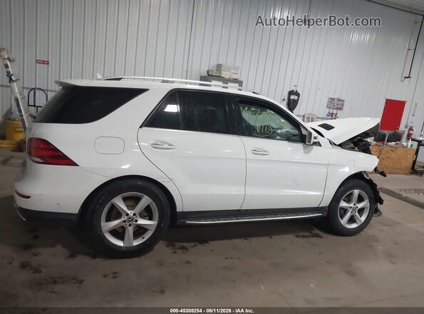 4JGDA5HB5JB068720 2018 MERCEDES-BENZ GLE 350 White Widok wnętrza 360 stopni