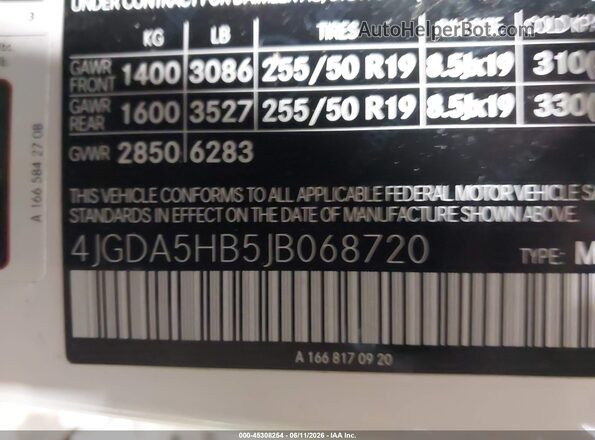4JGDA5HB5JB068720 2018 MERCEDES-BENZ GLE 350 White Widok komory silnika