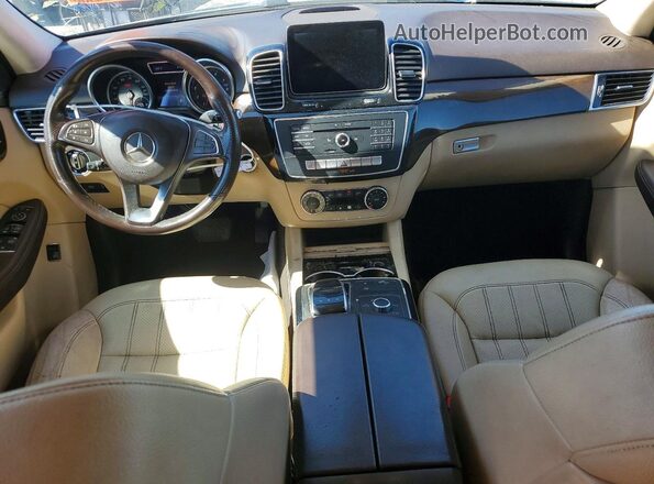 4JGDA5HB6HA978280 2017 MERCEDES-BENZ GLE Black Dashboard view