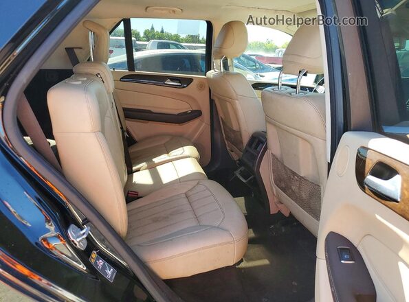 4JGDA5HB6HA978280 2017 MERCEDES-BENZ GLE Black Rear interior view