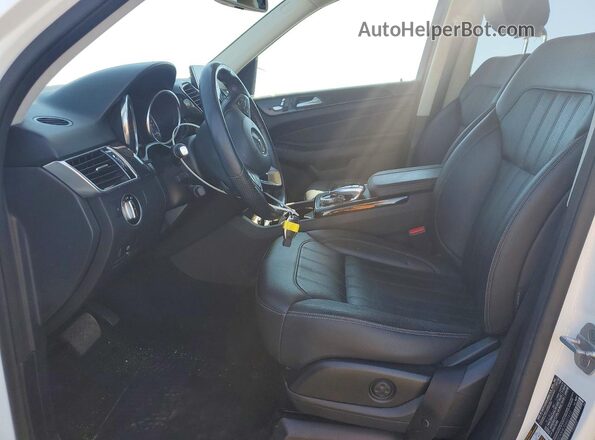 4JGDA5HB7GA631412 2016 MERCEDES-BENZ GLE White Front interior view
