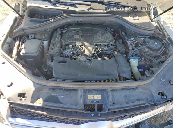 4JGDA5HB7GA631412 2016 MERCEDES-BENZ GLE White Rear interior view