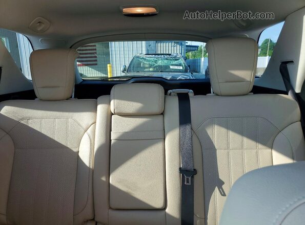 4JGDA5HB7HA987019 2017 MERCEDES-BENZ GLE White Vista de los asientos traseros