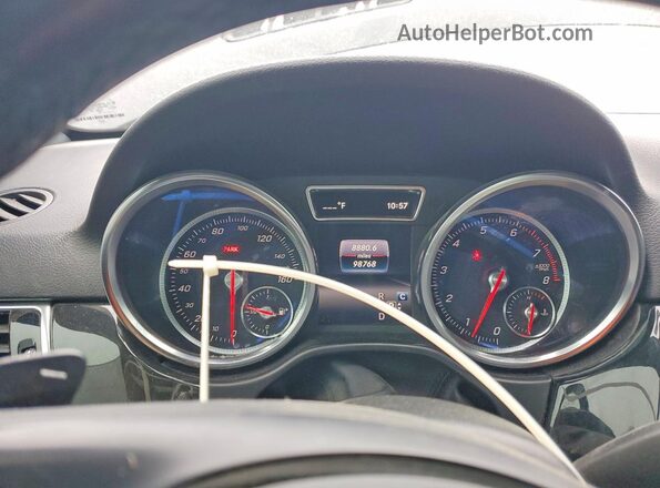 4JGDA5HB9JB137652 2018 MERCEDES-BENZ GLE Black ხელსაწყოთა პანელის ხედი