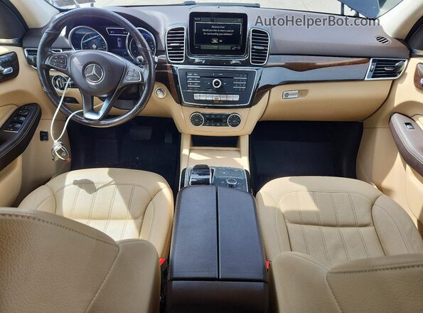 4JGDA5HBXJB063822 2018 MERCEDES-BENZ GLE Blue Widok deski rozdzielczej