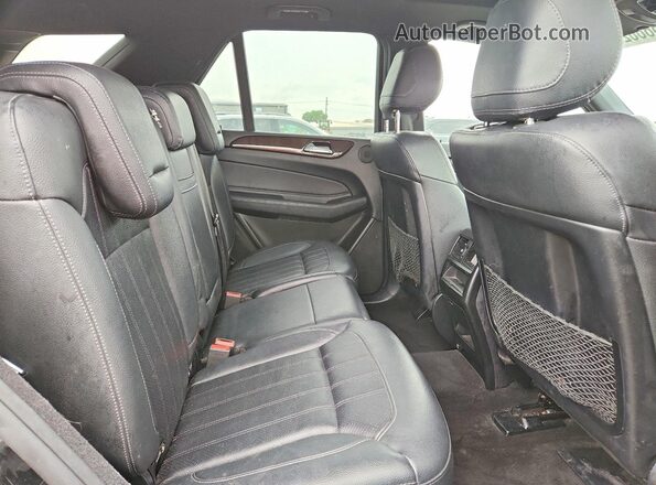 4JGDA5JB1HA889078 2017 MERCEDES-BENZ GLE Black Rear interior view