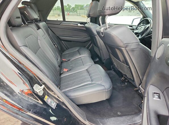 4JGDA5JB3HA885744 2017 MERCEDES-BENZ GLE Black Вид задньої частини салону