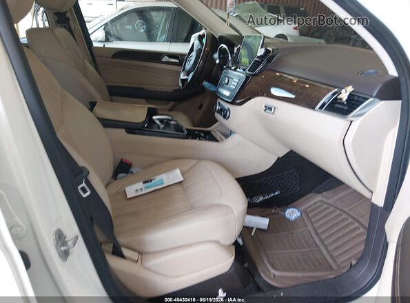 4JGDA5JB4GA626582 2016 MERCEDES-BENZ GLE 350 White Widok wnętrza z przodu