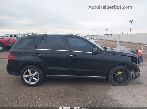 4JGDA5JB5HA944664 2017 MERCEDES-BENZ GLE 350 Black Vista interior de 360 grados