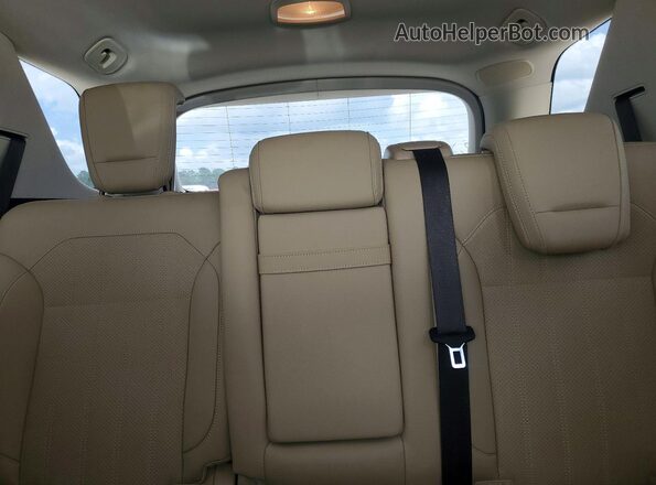 4JGDA5JB6JB042959 2018 MERCEDES-BENZ GLE White Вид задніх сидінь