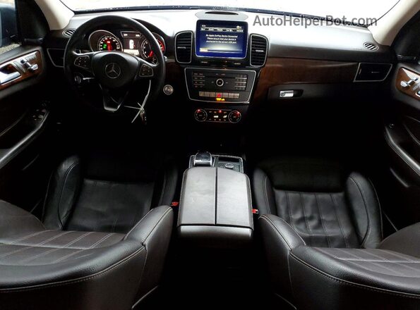 4JGDA5JB7HA880014 2017 MERCEDES-BENZ GLE Серый Вид панели приборов