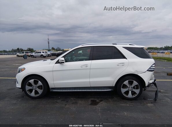 4JGDA5JB9GA809511 2016 MERCEDES-BENZ GLE 350 White Widok wnętrza 360 stopni