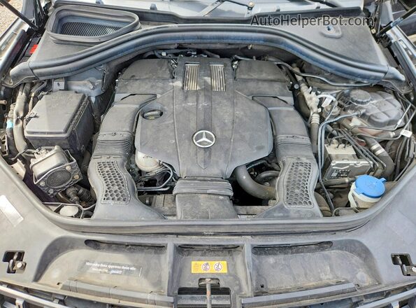 4JGDA6DB7HA838427 2017 MERCEDES-BENZ GLE Black Widok komory silnika
