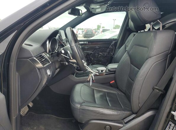 4JGDA6EB0HA931529 2017 MERCEDES-BENZ GLE Black Front interior view