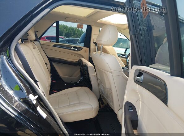 4JGDA6EB6HA974093 2017 MERCEDES-BENZ AMG GLE 43 Black Widok naklejki z numerem VIN
