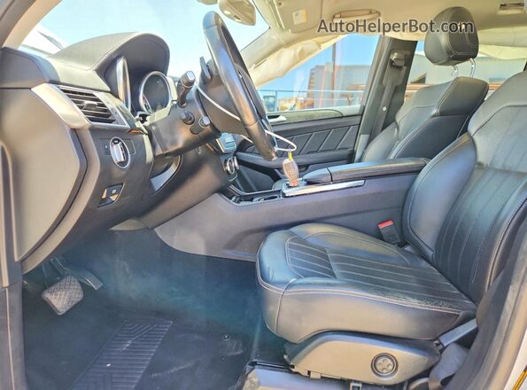 4JGDF2EE9GA688774 2016 MERCEDES-BENZ GL-CLASS Белый Вид салона спереди