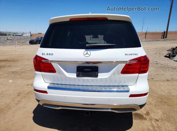 4JGDF2EE9GA688774 2016 MERCEDES-BENZ GL-CLASS Белый Вид сзади