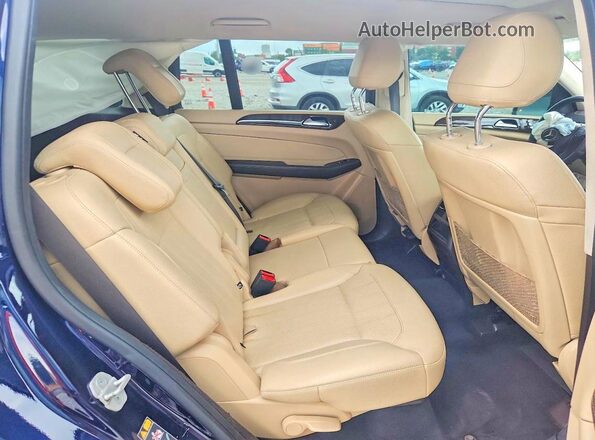 4JGDF6EE1HA947654 2017 MERCEDES-BENZ GLS Черный Вид задней части салона