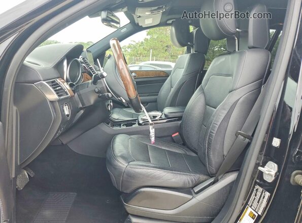 4JGDF6EE3HA779774 2017 MERCEDES-BENZ GLS Black Front interior view