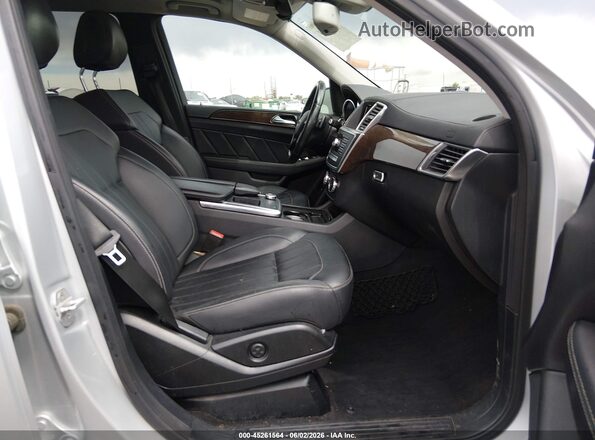 4JGDF6EE7GA701593 2016 MERCEDES-BENZ GL 450 Silver Widok wnętrza z przodu