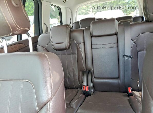 4JGDF6EE7HA744333 2017 MERCEDES-BENZ GLS Black Vista de los asientos traseros