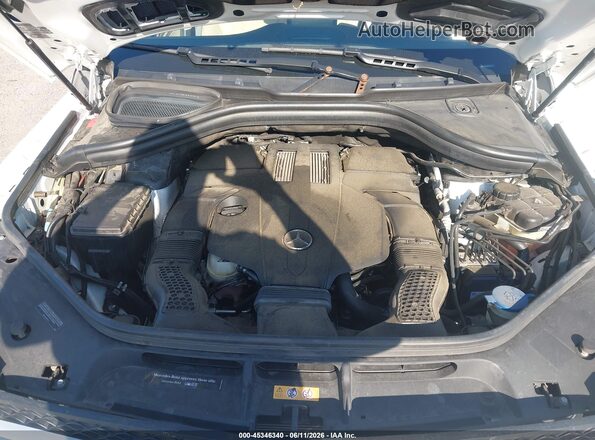 4JGDF6EE8JB092760 2018 MERCEDES-BENZ GLS 450 White Widok z tyłu