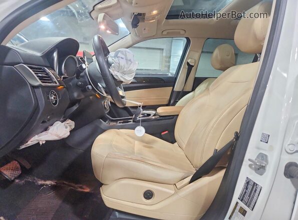 4JGDF6EEXHA794644 2017 MERCEDES-BENZ GLS White Vista interior delantera