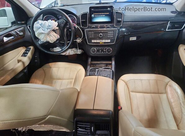 4JGDF6EEXHA794644 2017 MERCEDES-BENZ GLS White Vista del salpicadero