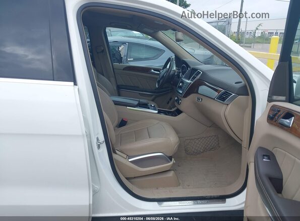 4JGDF7DE2GA638720 2016 MERCEDES-BENZ GL 550 White Front interior view