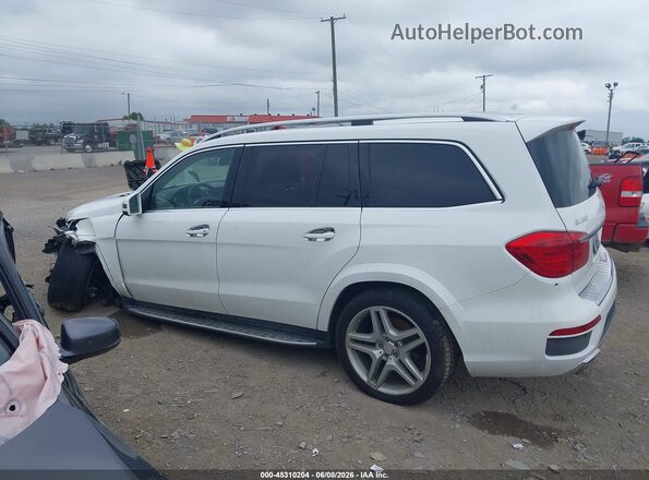 4JGDF7DE2GA638720 2016 MERCEDES-BENZ GL 550 White 360 interior view