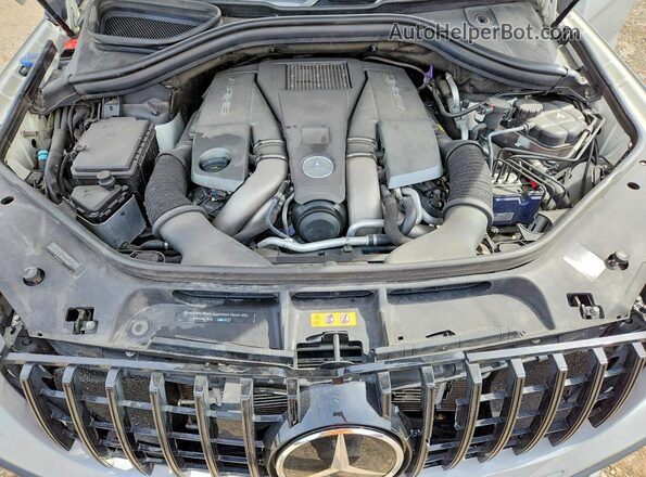 4JGDF7FE0JB158948 2018 MERCEDES-BENZ GLS Gray Vista del compartimento del motor