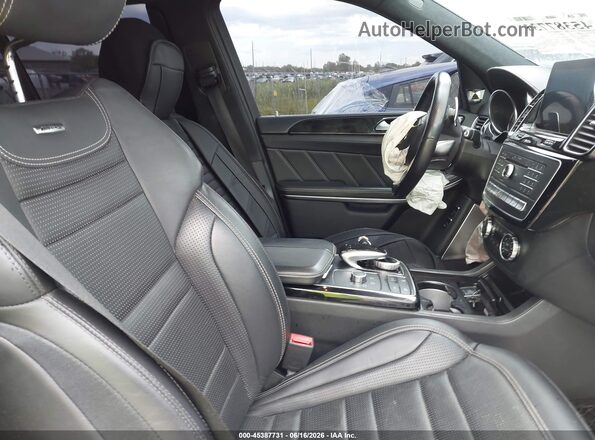 4JGDF7FE3JB022054 2018 MERCEDES-BENZ AMG GLS 63 White Front interior view