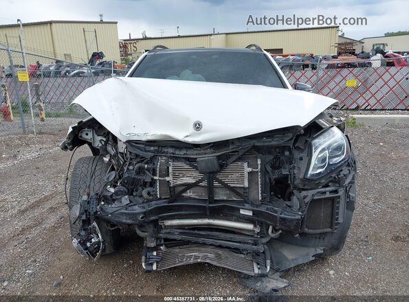 4JGDF7FE3JB022054 2018 MERCEDES-BENZ AMG GLS 63 White Rear interior view