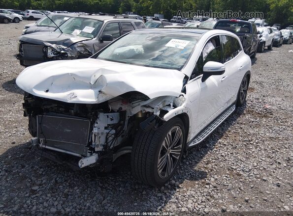 4JGDM2DB7PA010571 2023 MERCEDES-BENZ EQS 450+ SUV White Դիմացի տեսք