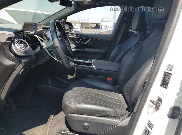 4JGDM2DB9PA022513 2023 MERCEDES-BENZ EQS White წინა სალონის ხედი