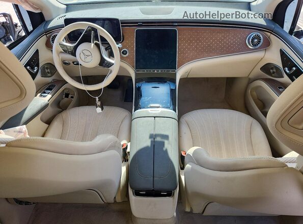 4JGDM2DBXPA009544 2023 MERCEDES-BENZ EQS White Vista del salpicadero