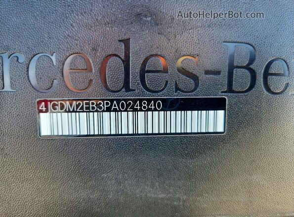 4JGDM2EB3PA024840 2023 MERCEDES-BENZ EQS Blue Vista del compartimento del motor