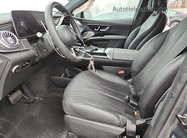 4JGDM2EB4PA002037 2023 MERCEDES-BENZ EQS Silver Vista interior delantera