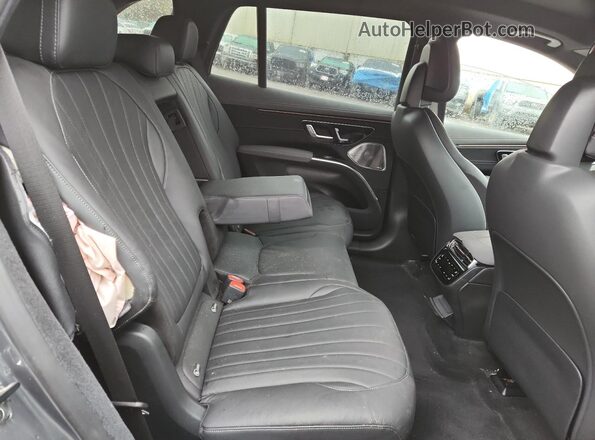 4JGDM2EB4PA002037 2023 MERCEDES-BENZ EQS Silver Vista interior trasera