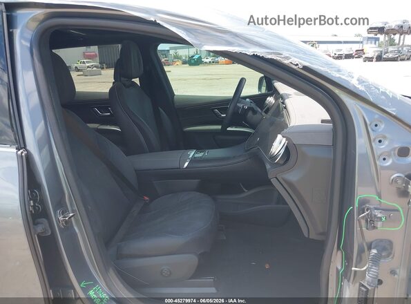 4JGDM4EB4PA014720 2023 MERCEDES-BENZ EQS 580 SUV Gray Front interior view