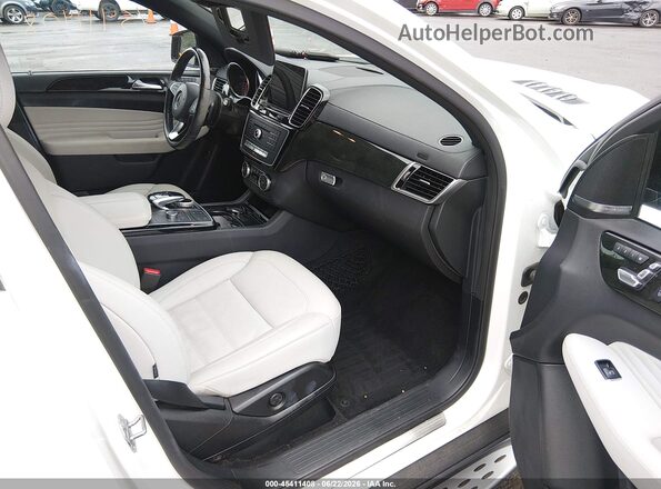 4JGED6EB0KA141005 2019 MERCEDES-BENZ AMG GLE 43 COUPE White Widok wnętrza z przodu