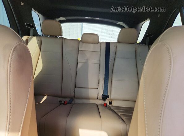 4JGFB4FB6RA969860 2024 MERCEDES-BENZ GLE White Вид задніх сидінь