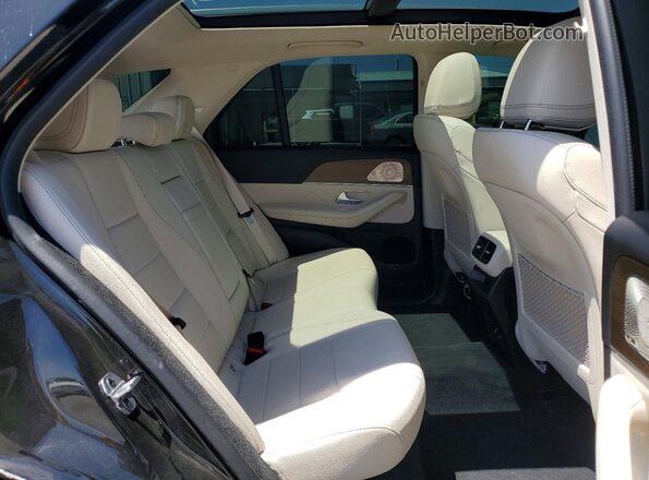 4JGFB4FB6RB010176 2024 MERCEDES-BENZ GLE Black Вид задніх сидінь