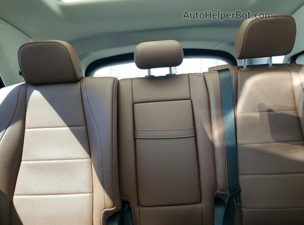 4JGFB4FE3RB110973 2024 MERCEDES-BENZ GLE Green Widok tylnych siedzeń