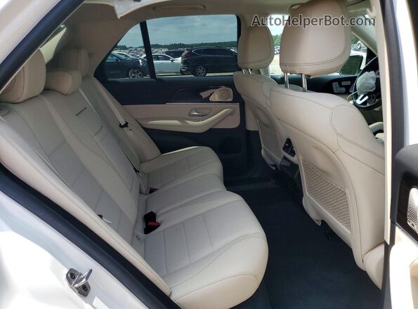 4JGFB4JB7PA885826 2023 MERCEDES-BENZ GLE White Widok wnętrza z tyłu