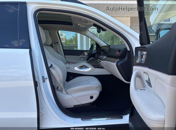 4JGFB4JBXPA903414 2023 MERCEDES-BENZ GLE White Widok wnętrza z przodu
