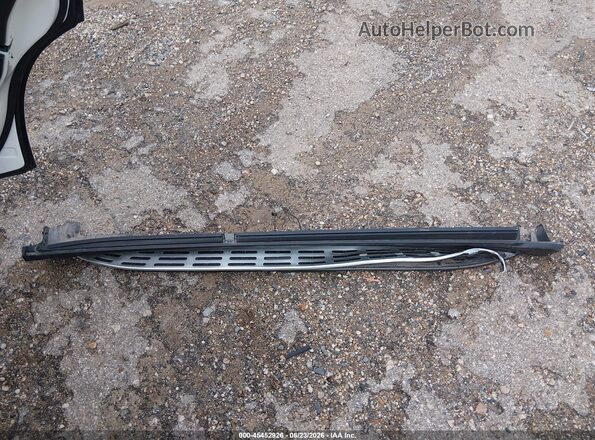 4JGFB4KB4MA416977 2021 MERCEDES-BENZ GLE 350 White ხელსაწყოთა პანელის ხედი