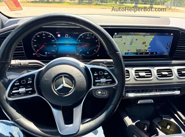 4JGFB4KEXLA061421 2020 MERCEDES-BENZ GLE Black Вид салону спереду