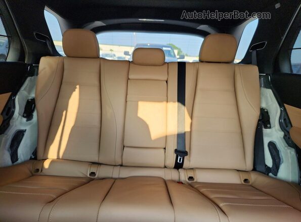 4JGFB5KB3TB524764 2026 MERCEDES-BENZ GLE Black Widok tylnych siedzeń